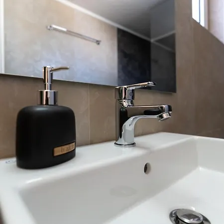 Helios Apartman Hriszí Aktí Haniá